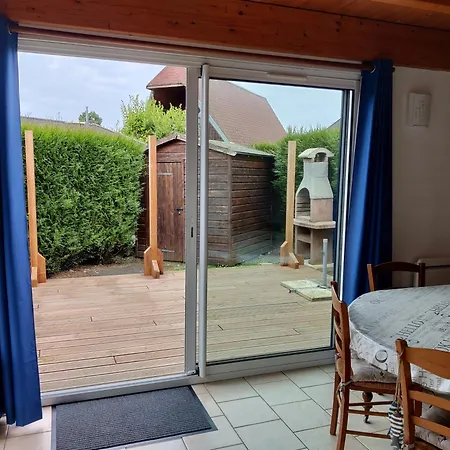Maison Calme Et Lumineuse De Plain-pied, Jardin Et Piscine * Cabourg