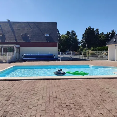 Maison Calme Et Lumineuse De Plain-pied, Jardin Et Piscine Chalet *